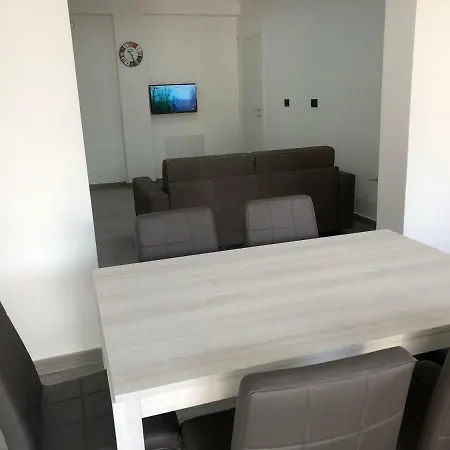 Conte Roberto House *